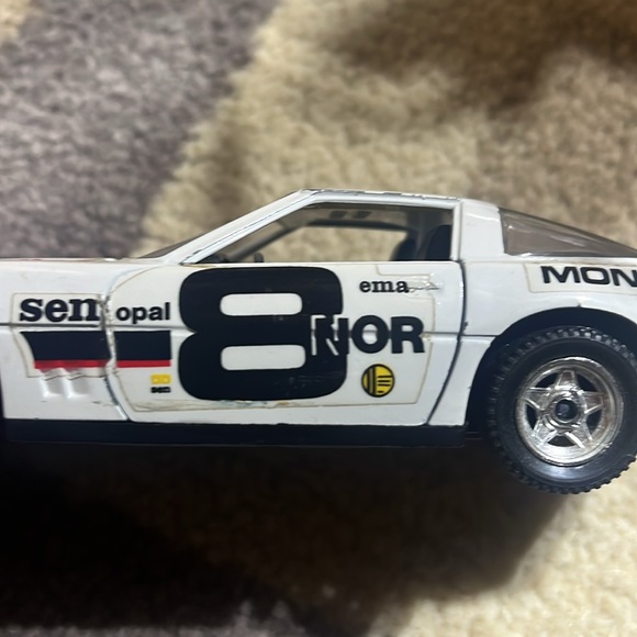 Corvette race car - Picture 8 of 8